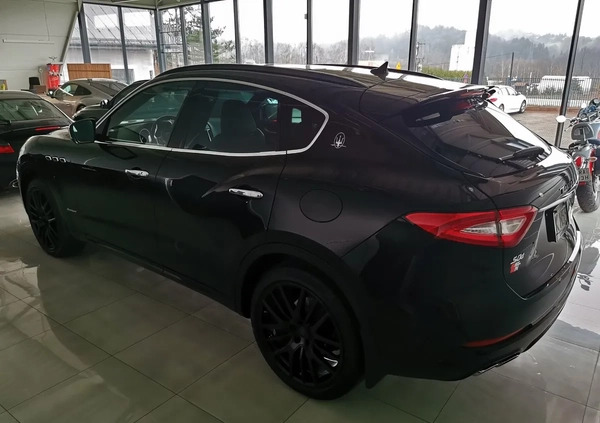 Maserati Levante cena 238000 przebieg: 54000, rok produkcji 2018 z Reda małe 781